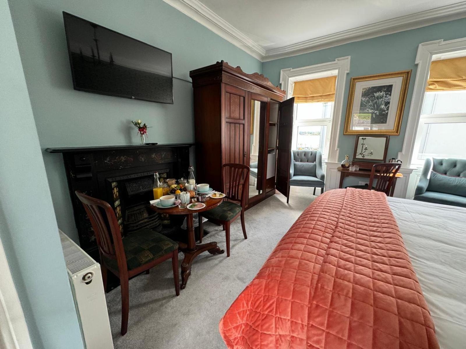 Abbey View House Hotel Youghal Exterior photo
